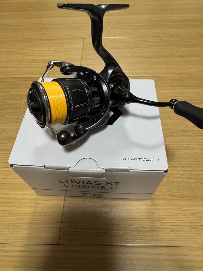 ダイワ　24 ルビアス　LUVIAS ST LT2000SP カスタム　美品