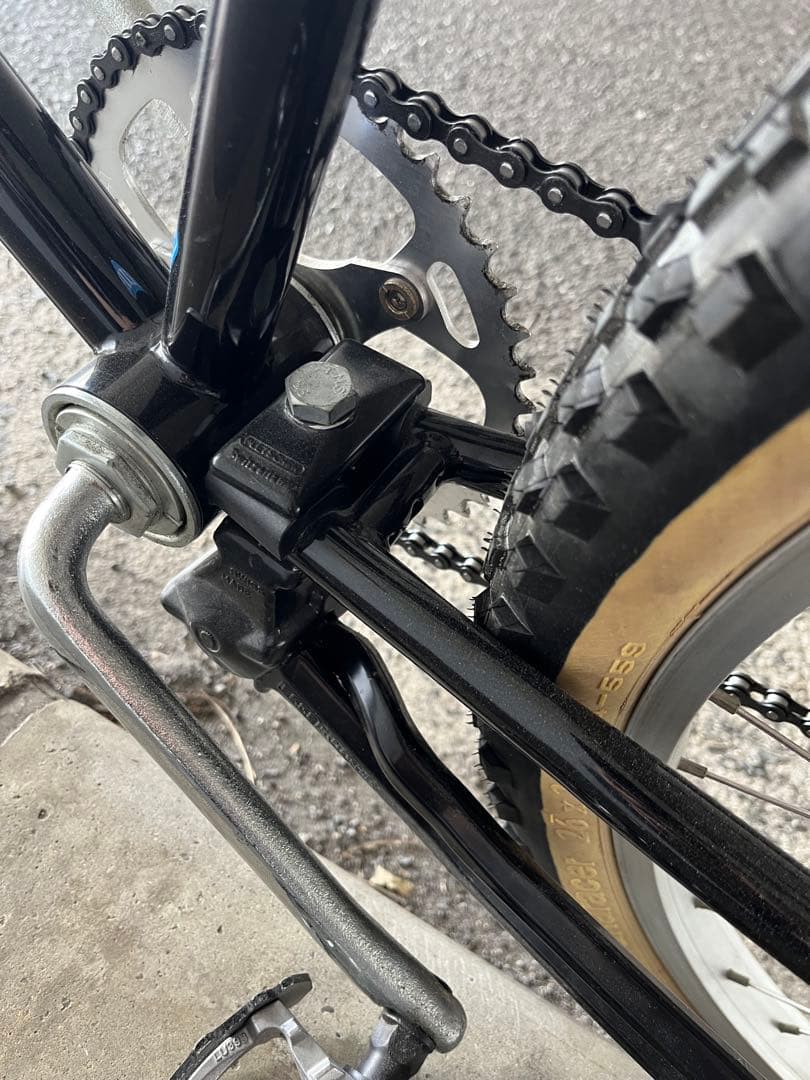 自転車本体 how i roll KICK IT