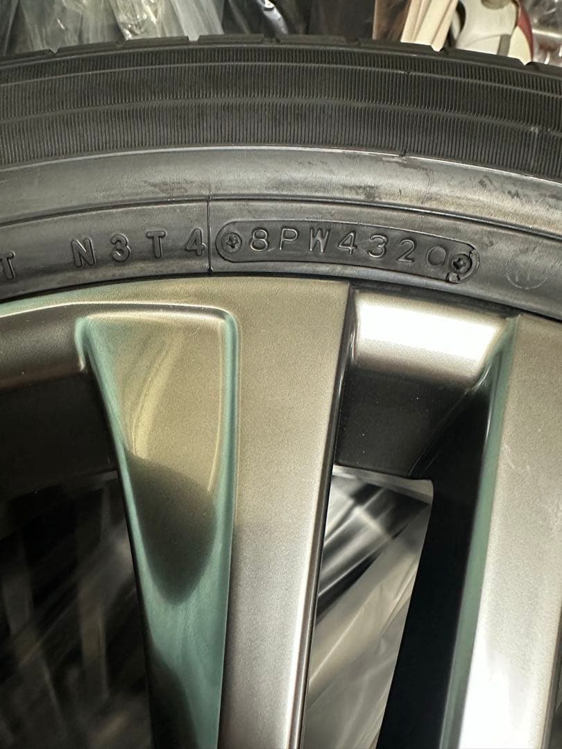 トヨタ　80ハリアー　純正ホイールタイヤ付　19インチ