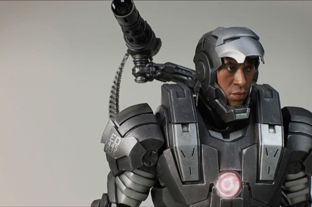 ホットトイズ・ウォーマシーン・アイアンマン２