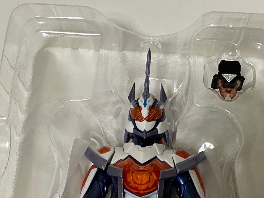 S.H.Figuarts 仮面ライダーマジェード