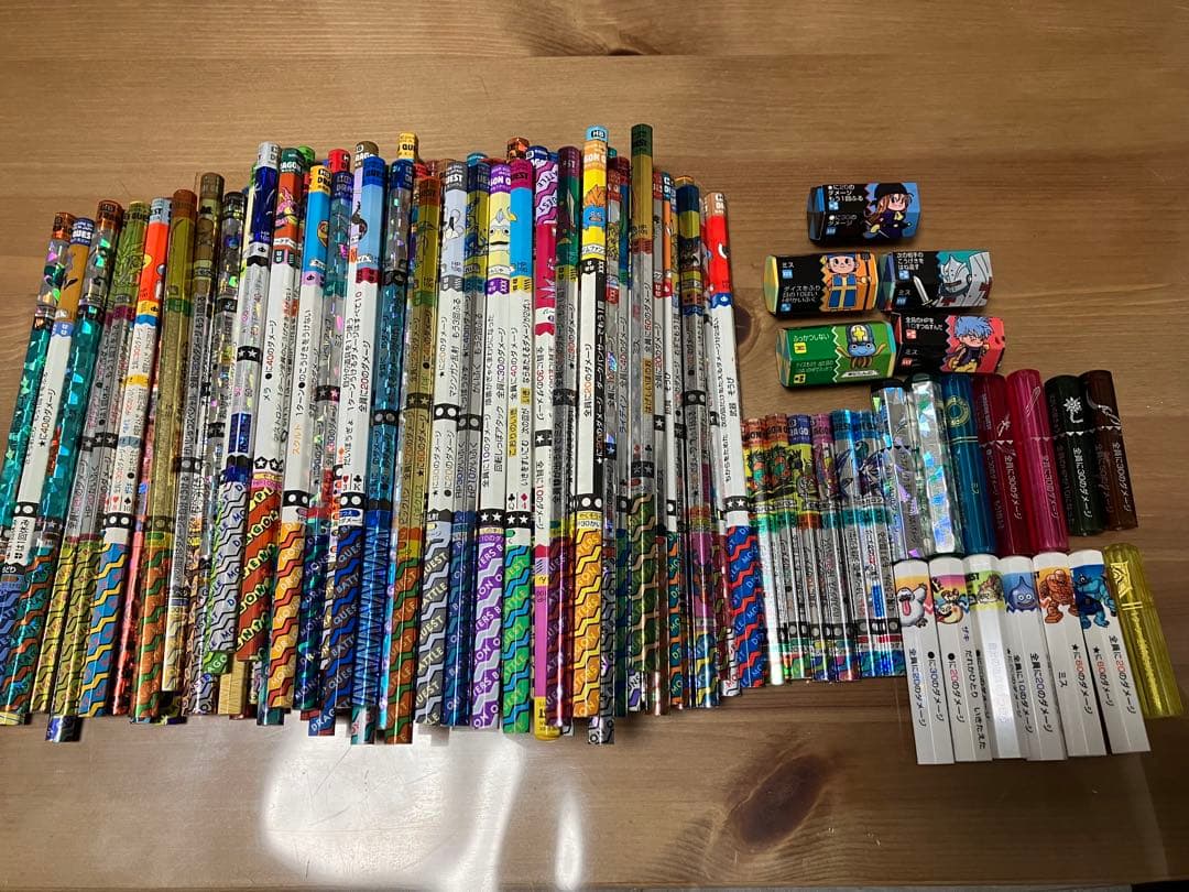 ドラクエ バトル鉛筆 バトエン キャップ 消しゴム　約140本