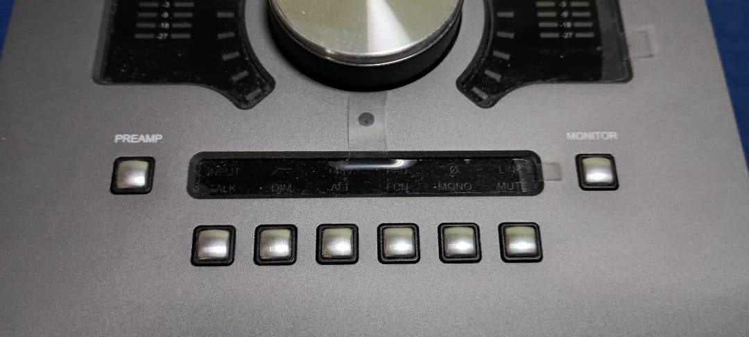 新中古　Apollo Twin X usbオーディオインターフェイス　UA