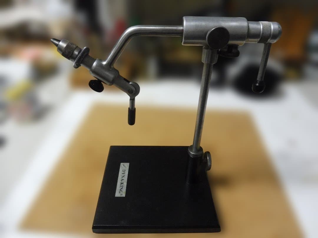 ダイナキング DYNA-KING バラクーダバイス フライタイイング