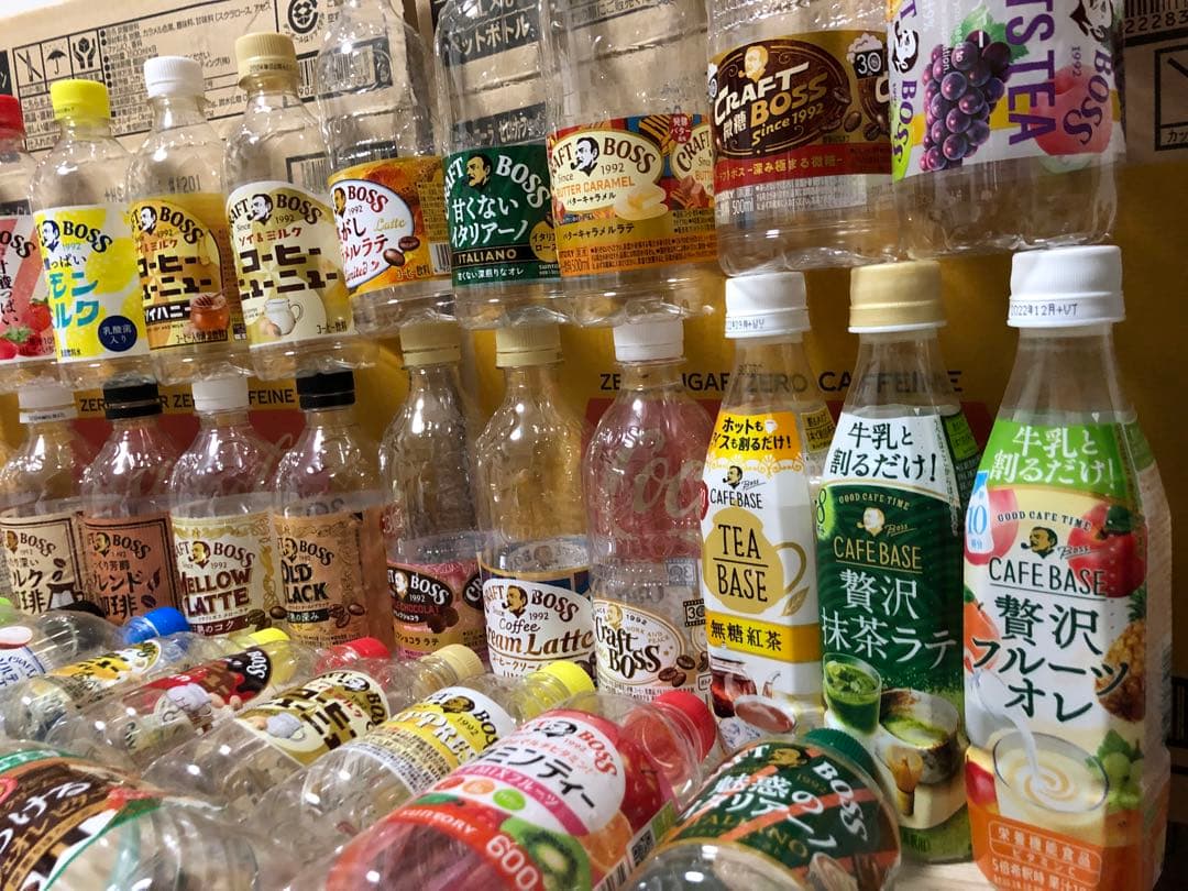 ■歴代サントリーBOSS（空缶）