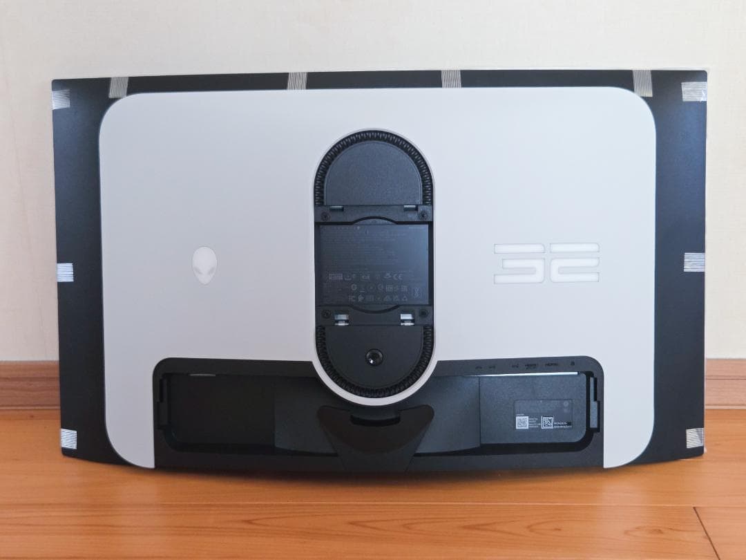 Alienware AW3225QF 32インチ有機EL ゲーミングモニター