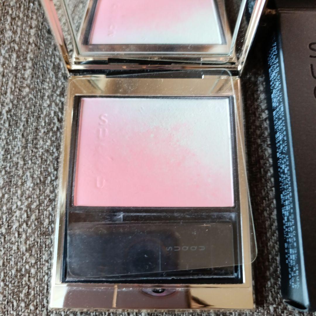 SUQQU ブラーリングカラーブラッシュ 109 輝流星