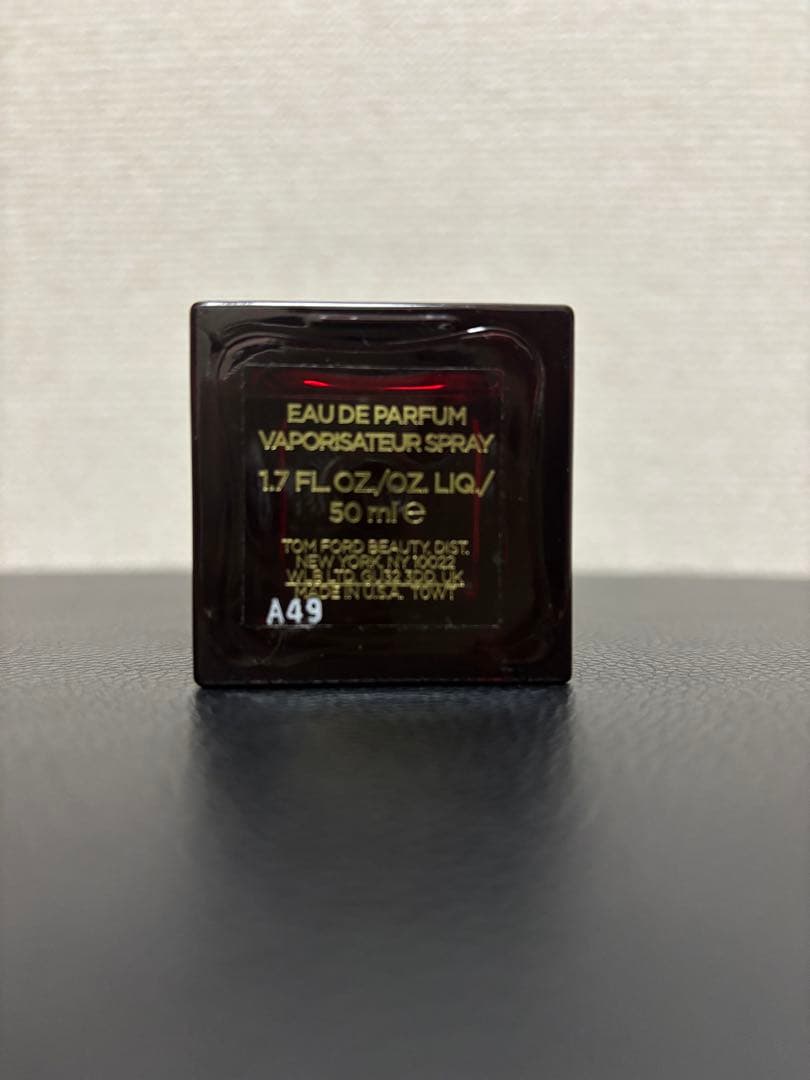 トムフォード ジャスミンルージュ オードパルファム 50ミリ