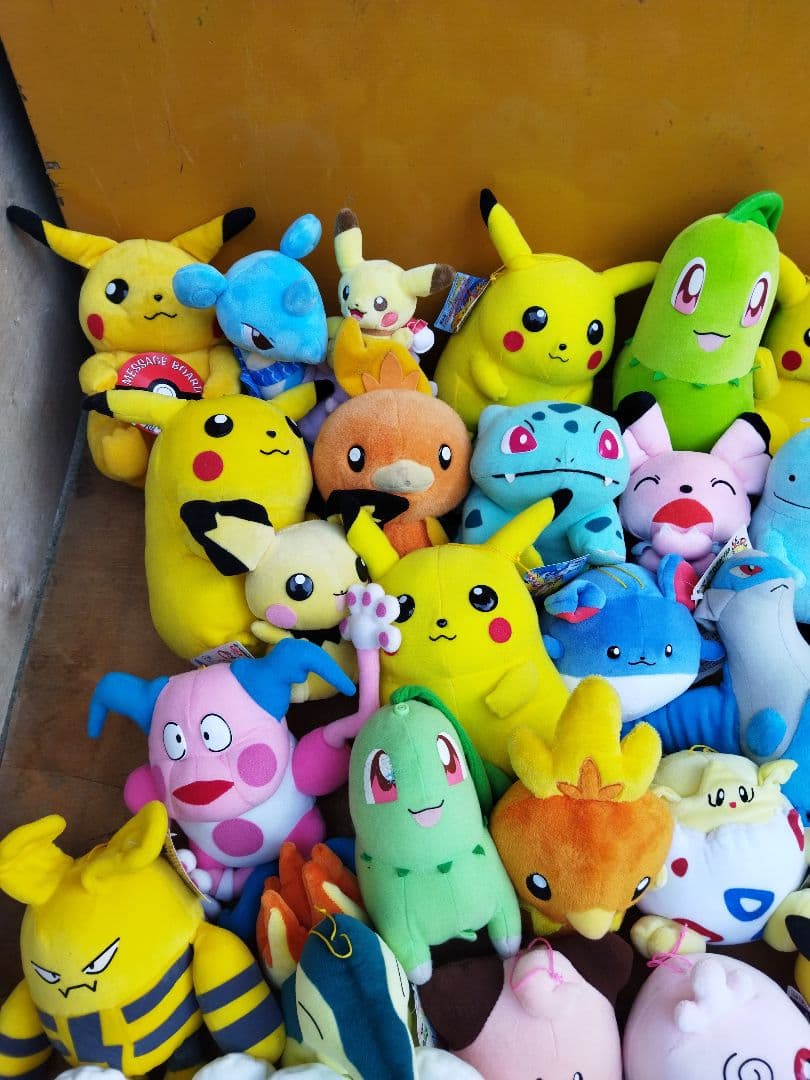 ポケモン ぬいぐるみ　まとめ大量セット ポケットモンスター　ピカチュウ