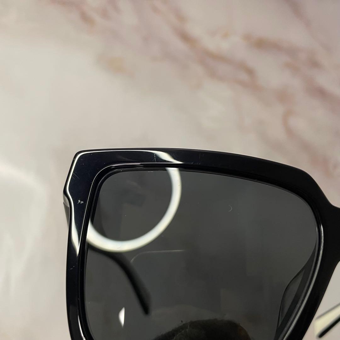 サボラさん専用 PRADA プラダ ロゴ バタフライ モード Y2K 希少カラー