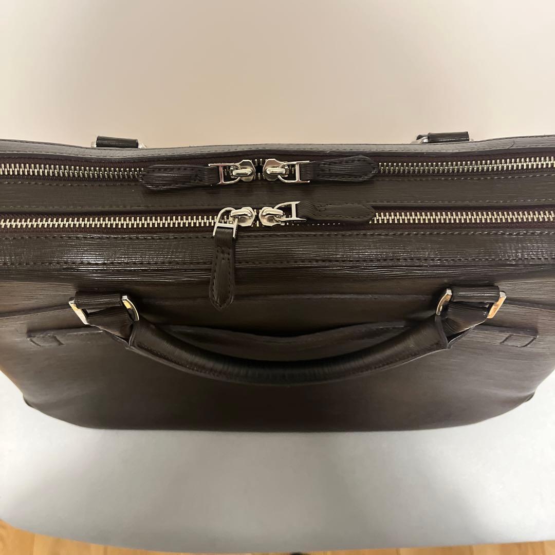 ペッレモルビダキャピターノ 2室タイプ 2way ブリーフケース茶ブラウン干場