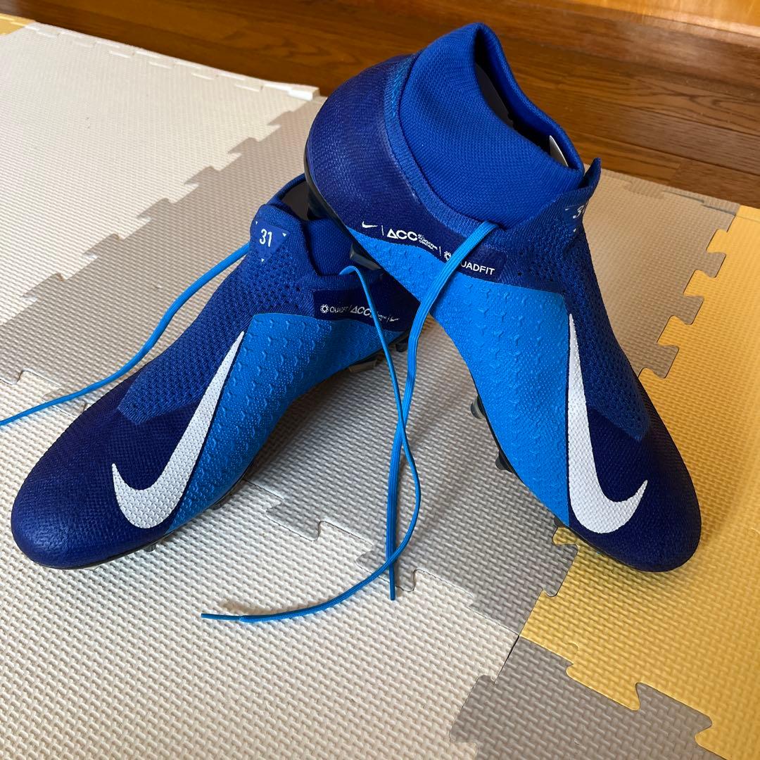 NIKE BY YOUナイキファントムビジョンSG 30cm