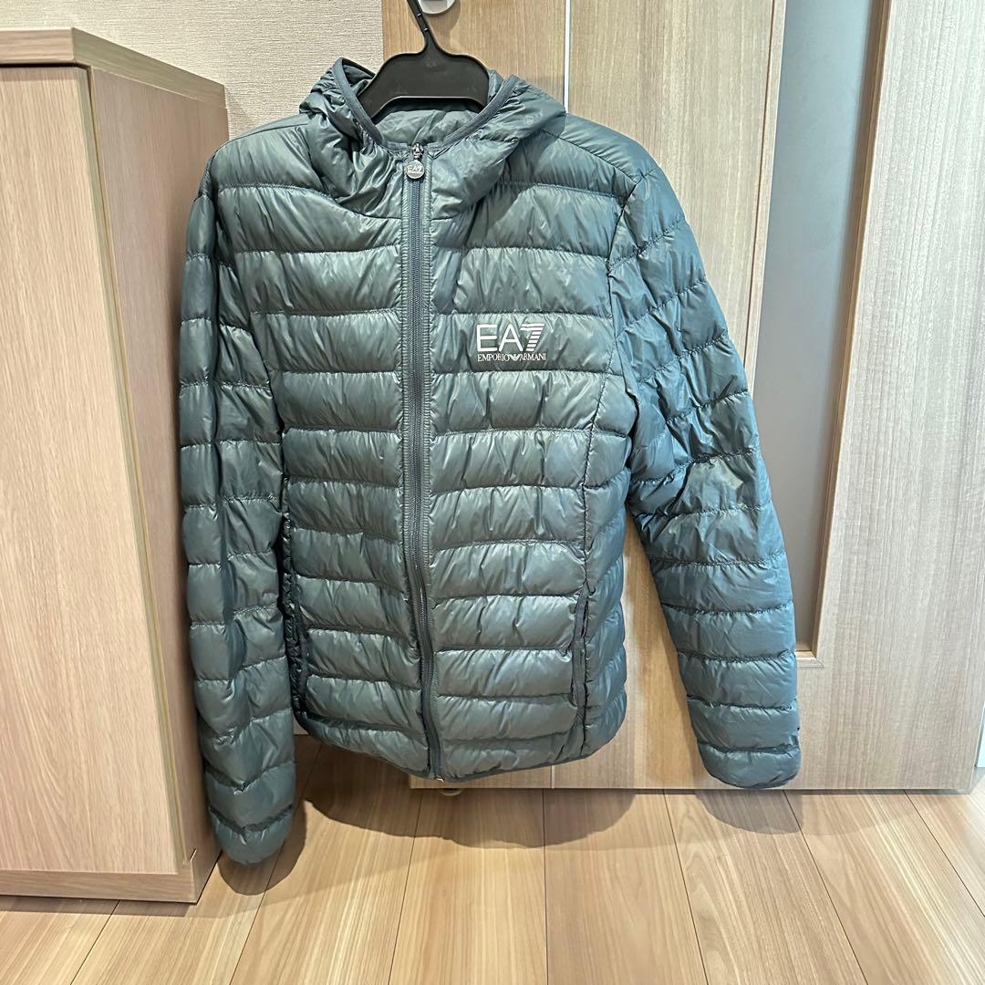 EA7 Emporio Armani グレー ダウンジャケット