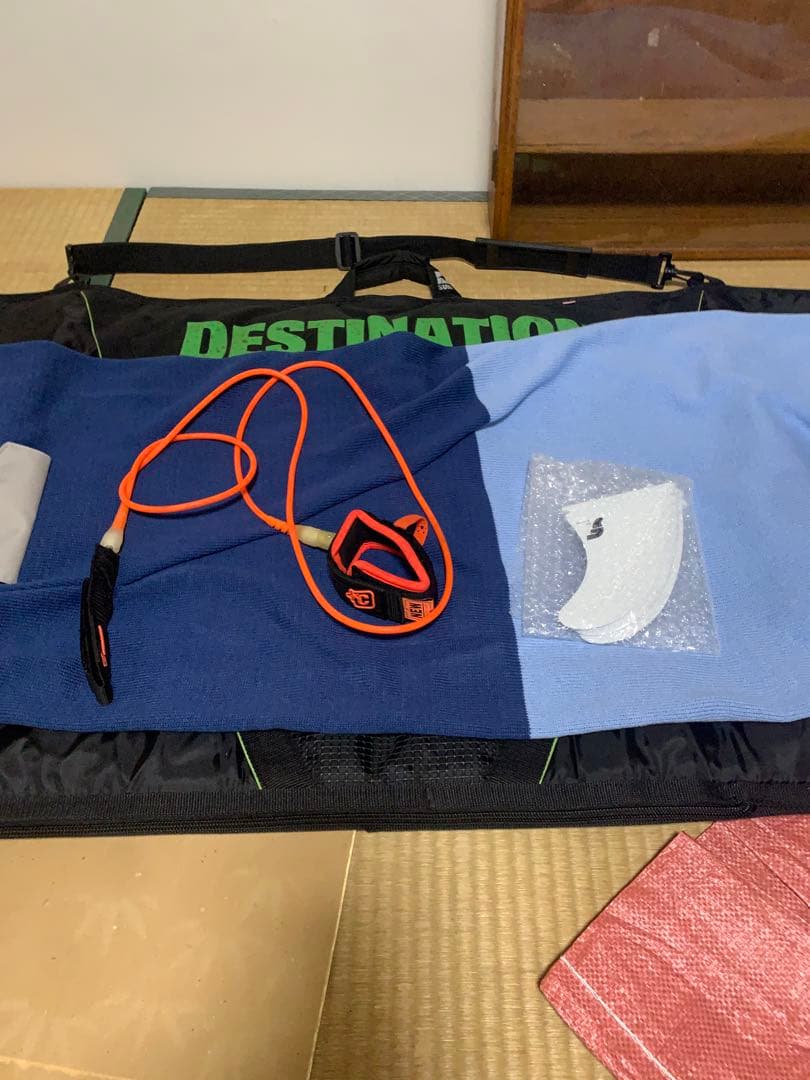 サーフボード クリーム色 フィン付き