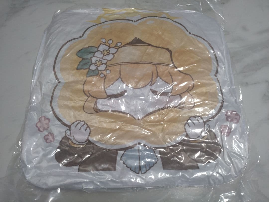 ブルーアーカイブ ekoru【マリー】クッション