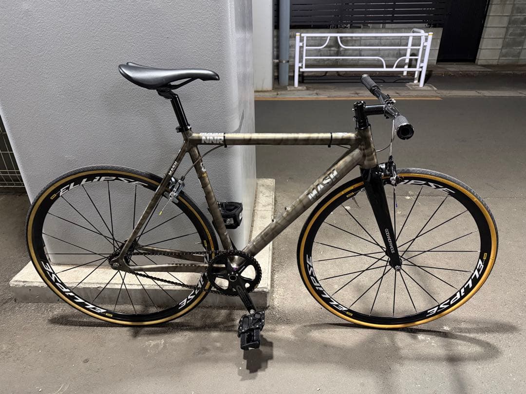 MASH AC-4 ピストバイク完成車