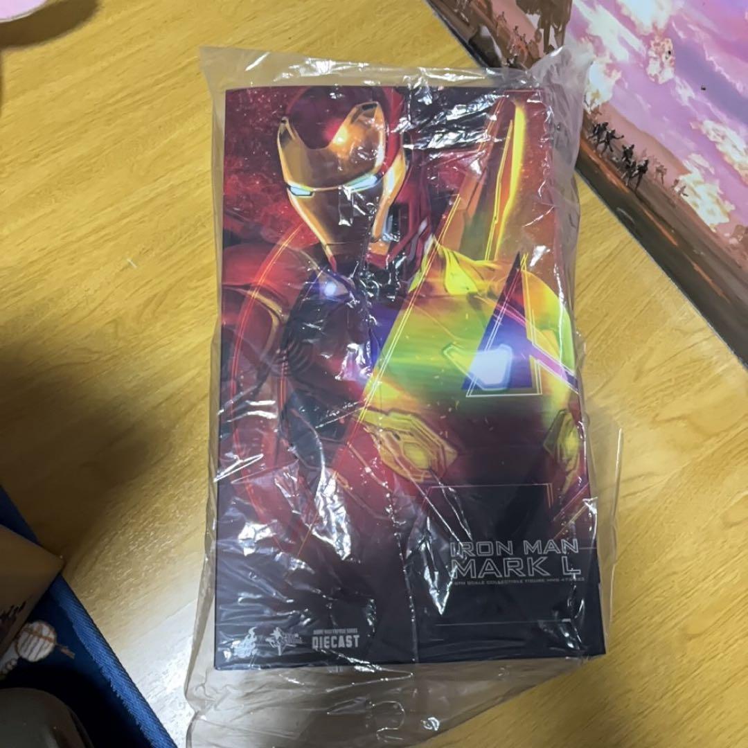 ホットトイズ　アイアンマン　マーク50 アベンジャーズ　インフィニティウォー