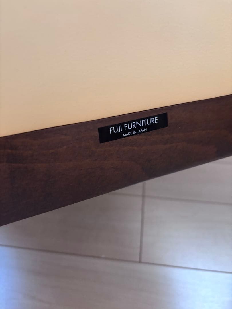 みとこんどりあ冨士ファニチア Comodo リクライニングチェア 12万