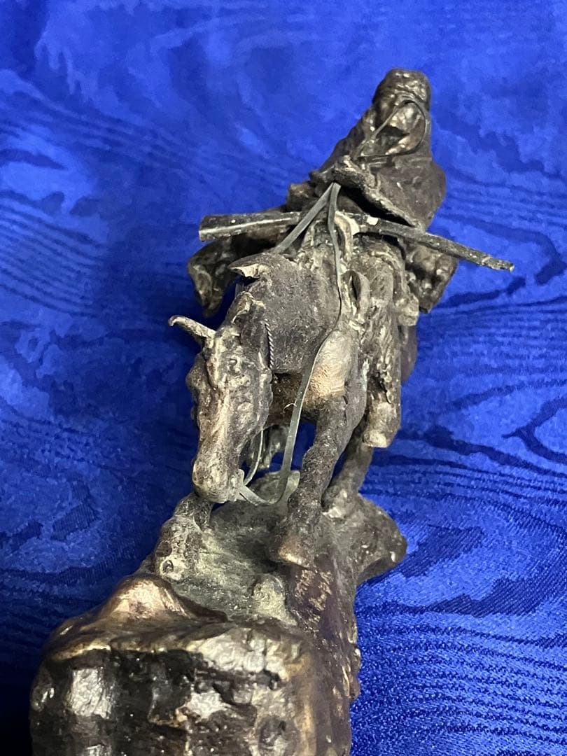 フレデリックレミントン　金属製 騎馬像 彫刻 約15cm