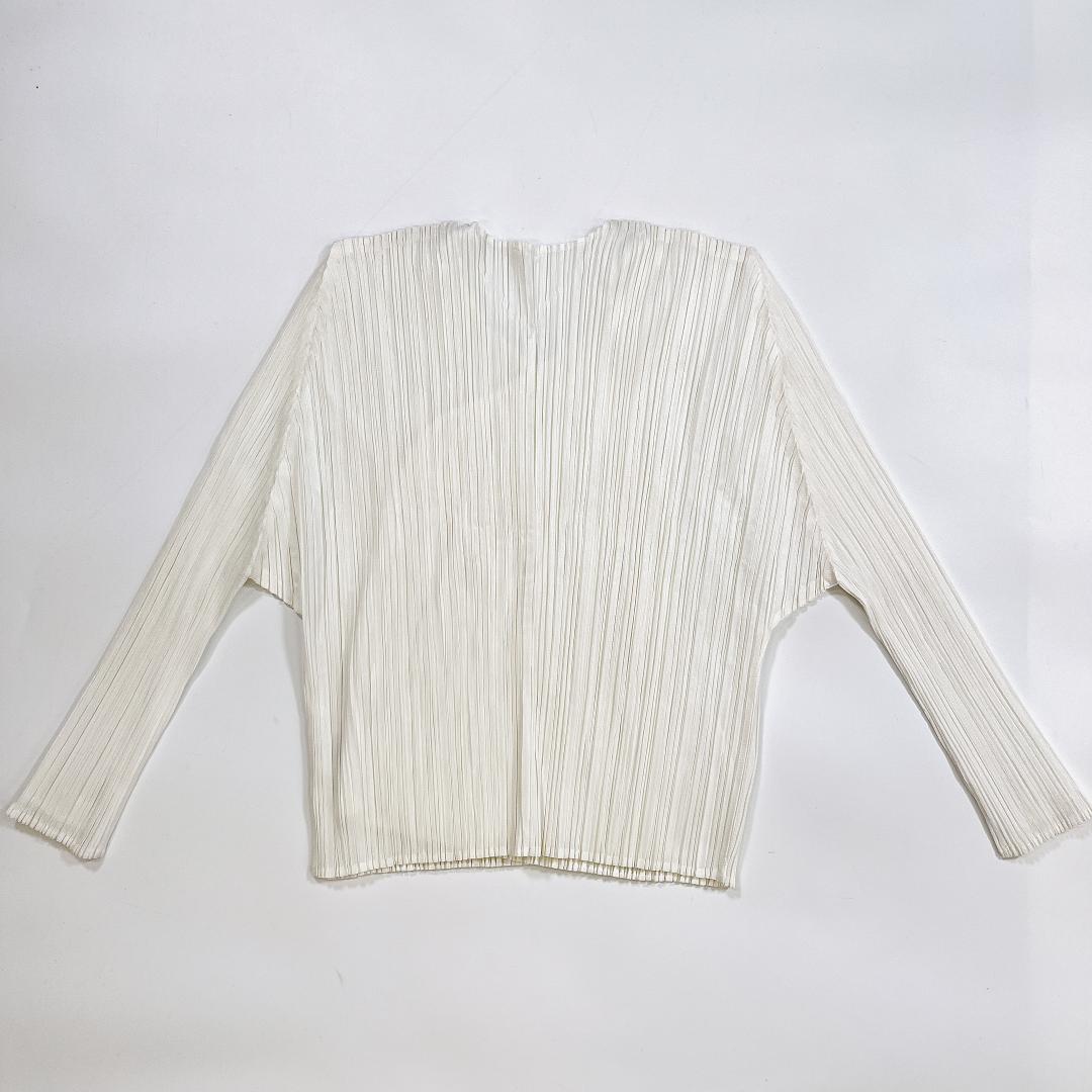 イッセイミヤケ プリーツプリーズ カーディガン 白 3 L 七分袖