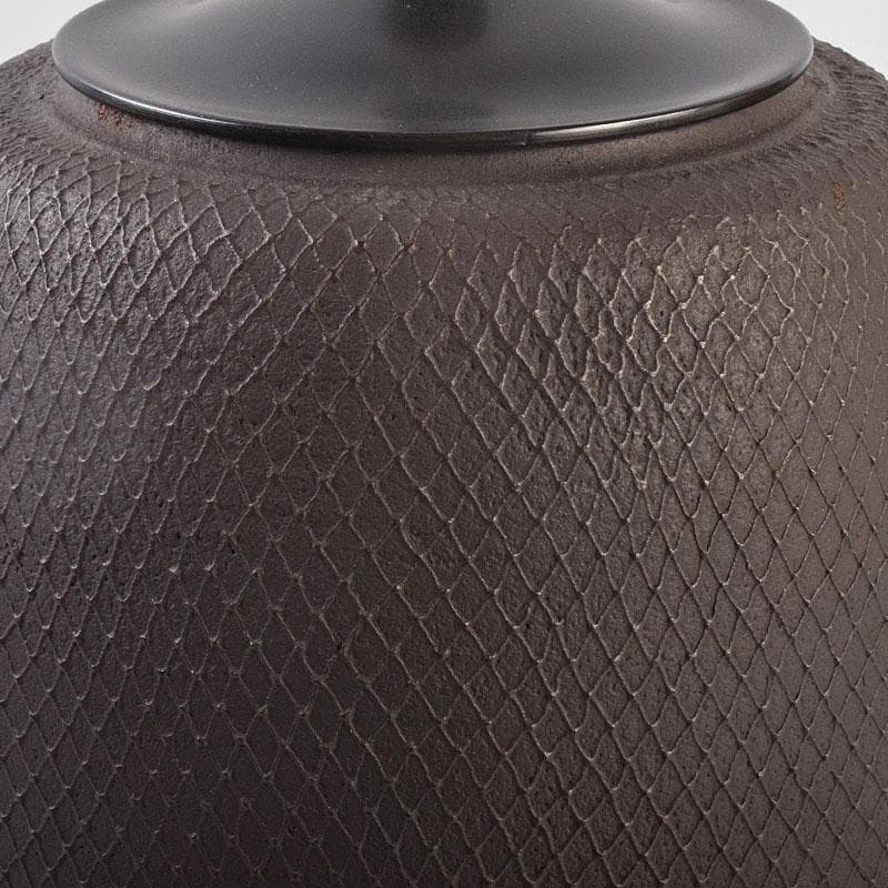 茶道具　釜師　畠春斎作　網地文　尻張釜　共布共箱　M　R9041B