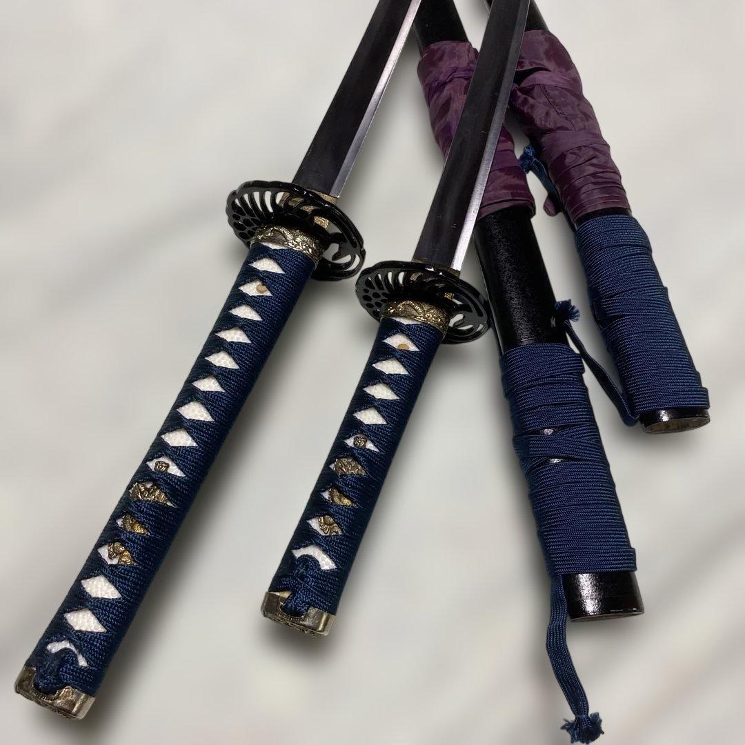 高級模造刀大小２本(刀袋付) 青柄 鶴羽透し丸鍔 黒梨地鞘