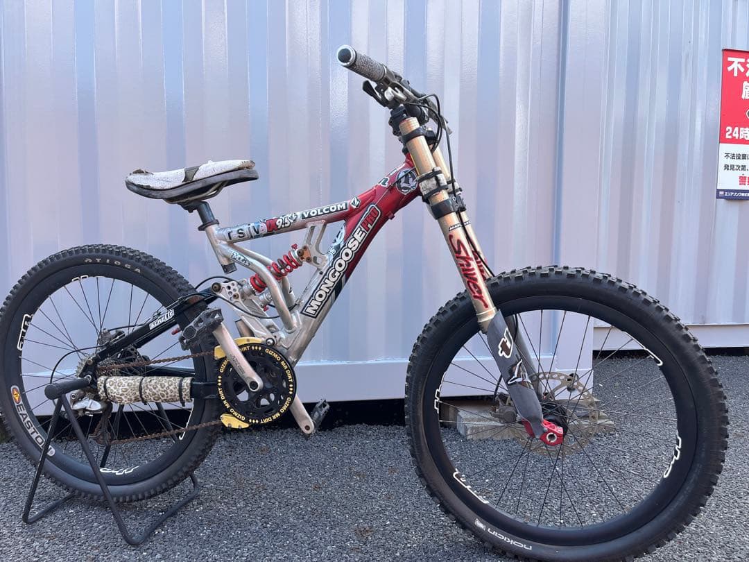 ダウンヒルバイク　MON PRO NX 9.5