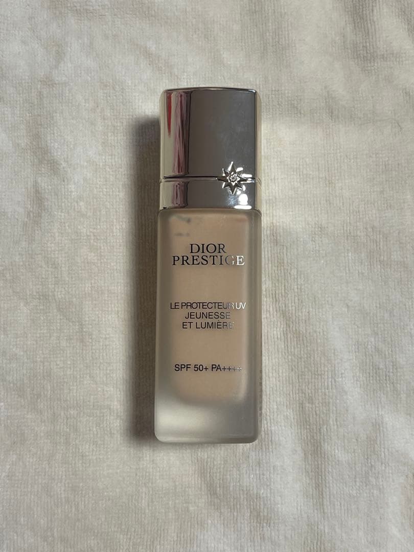 ディオール プレステージ ホワイト ルプロテクターUVルミエールbb 01
