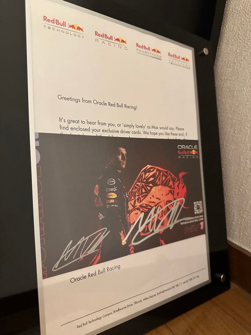 マックス・フェルスタッペン直筆サイン入りドライバーズカード(額付きも可)