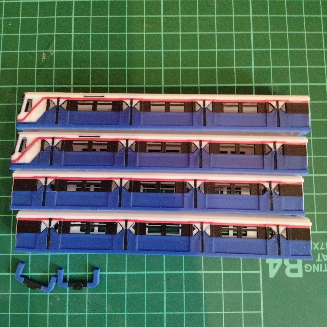 タイ・バンコク　高架鉄道風電車鉄道模型（Nゲージ・1/160）キット　4両セット