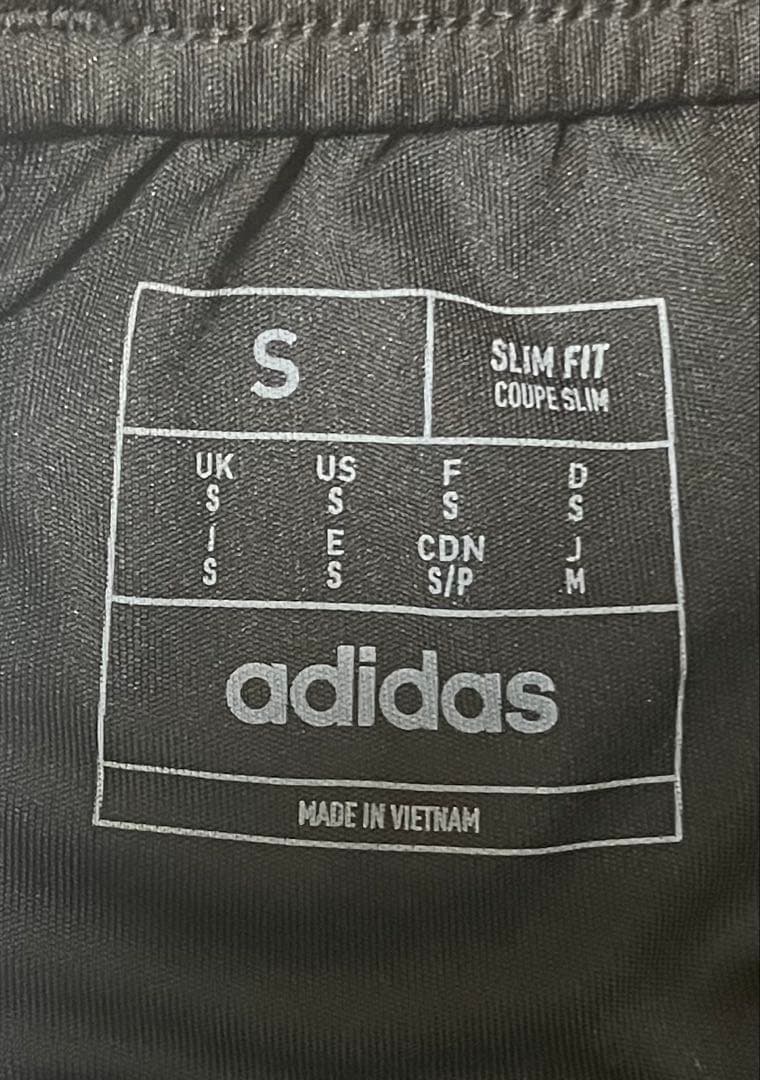 アーセナル　トレーニングショーツ　ショートパンツ　国内M相当　新品