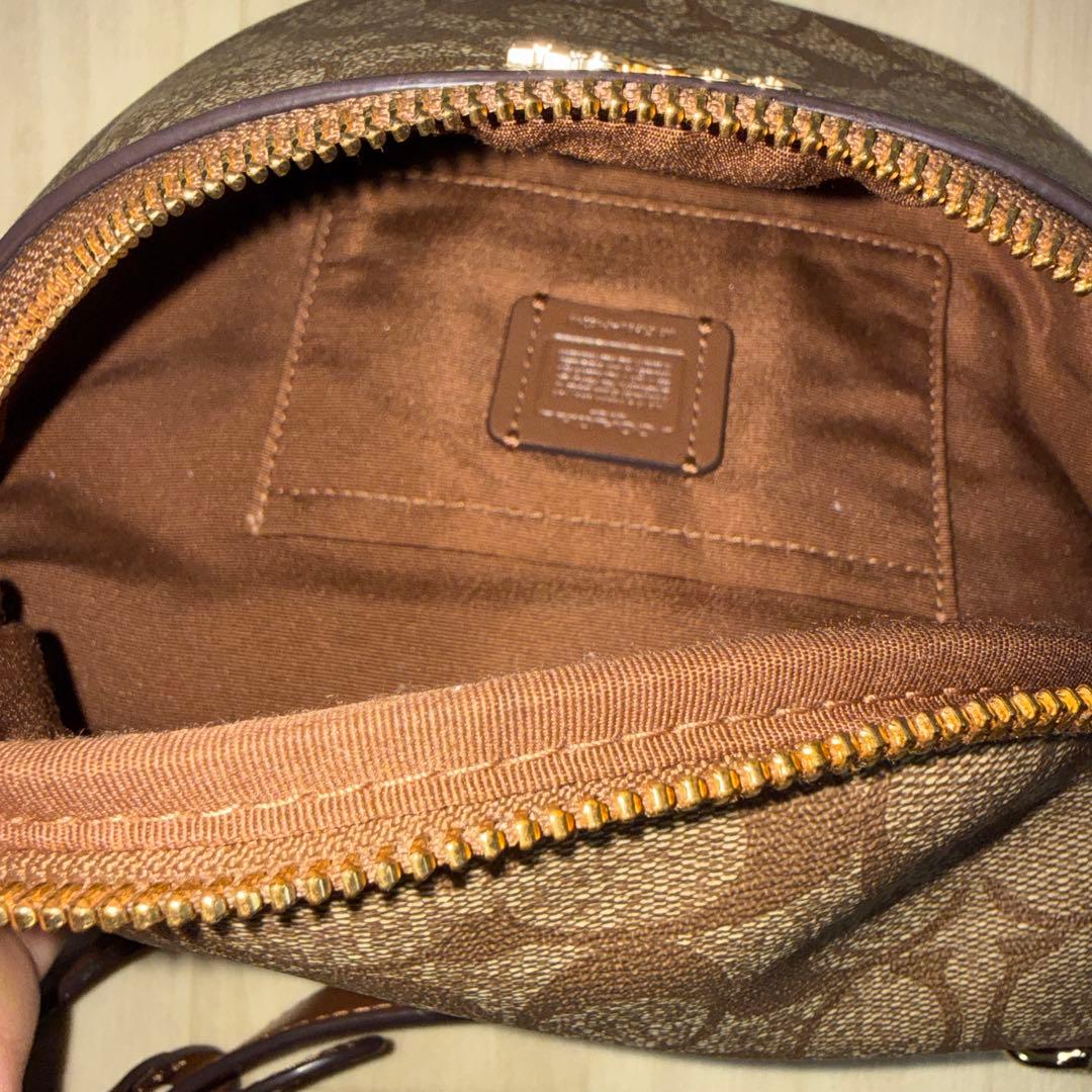 COACH ブラウン ボディバッグ タグ付き