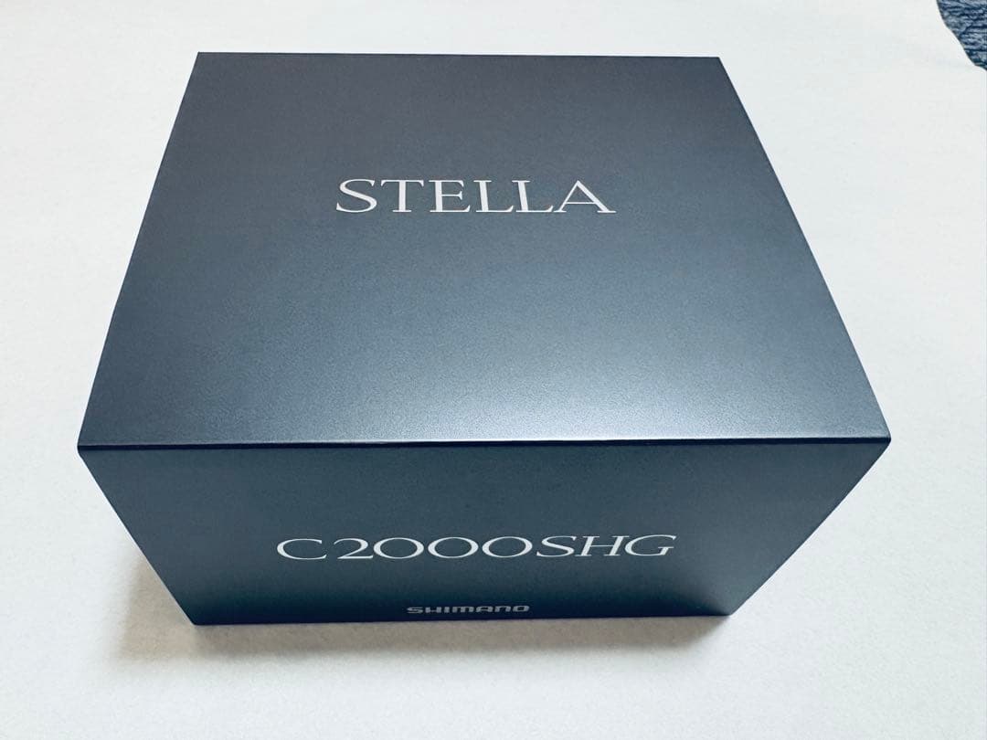 シマノ 22ステラC2000SHG 【美品】