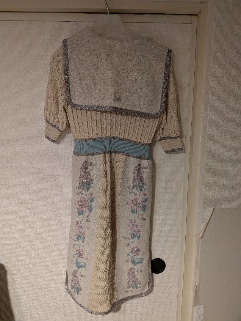 週末値下げ！縷縷夢兎ルルムウ　ラメニットワンピース　花柄